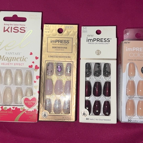 Kiss Fantasy Magnetic Press-On Nails - Cream and Purple - Picture 1 of 2